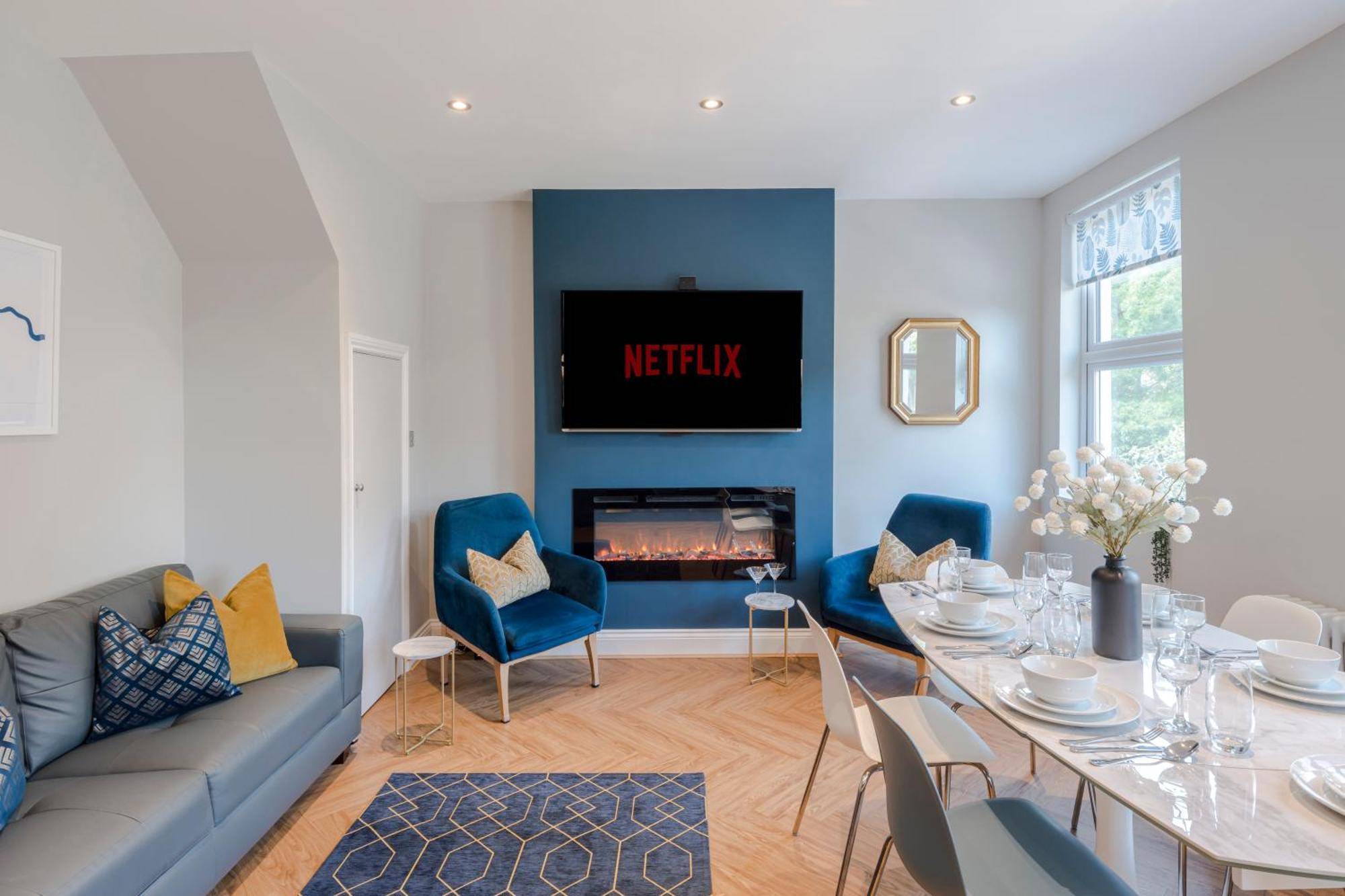 Stunning 3 Bed Duplex Apartment In The Heart Of West Hampstead London Bagian luar foto