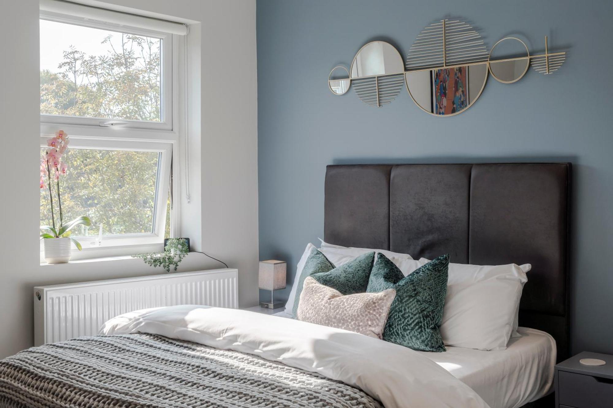 Stunning 3 Bed Duplex Apartment In The Heart Of West Hampstead London Bagian luar foto