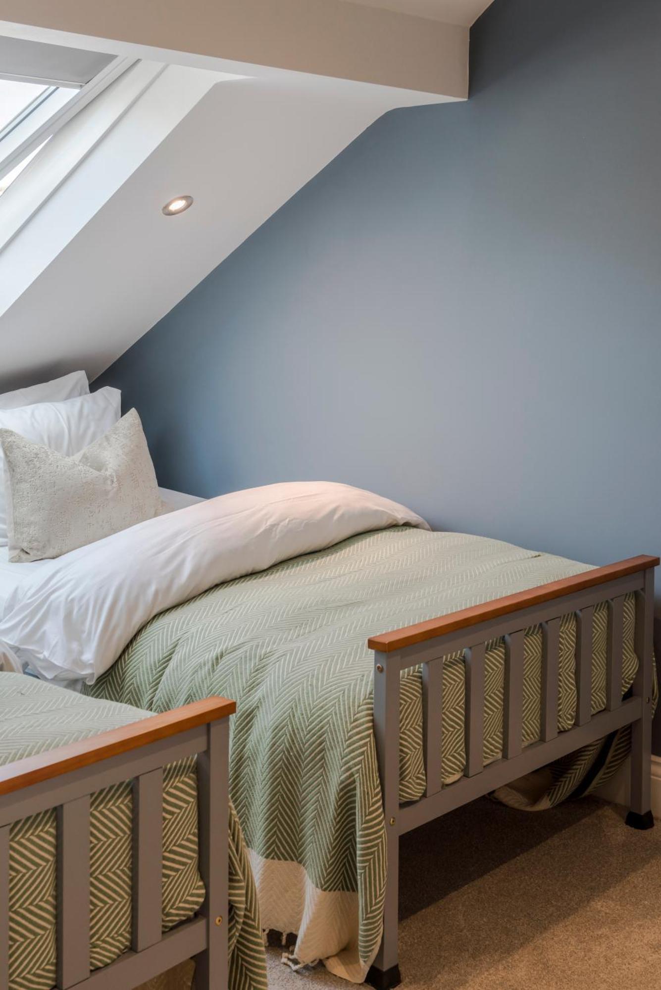 Stunning 3 Bed Duplex Apartment In The Heart Of West Hampstead London Bagian luar foto