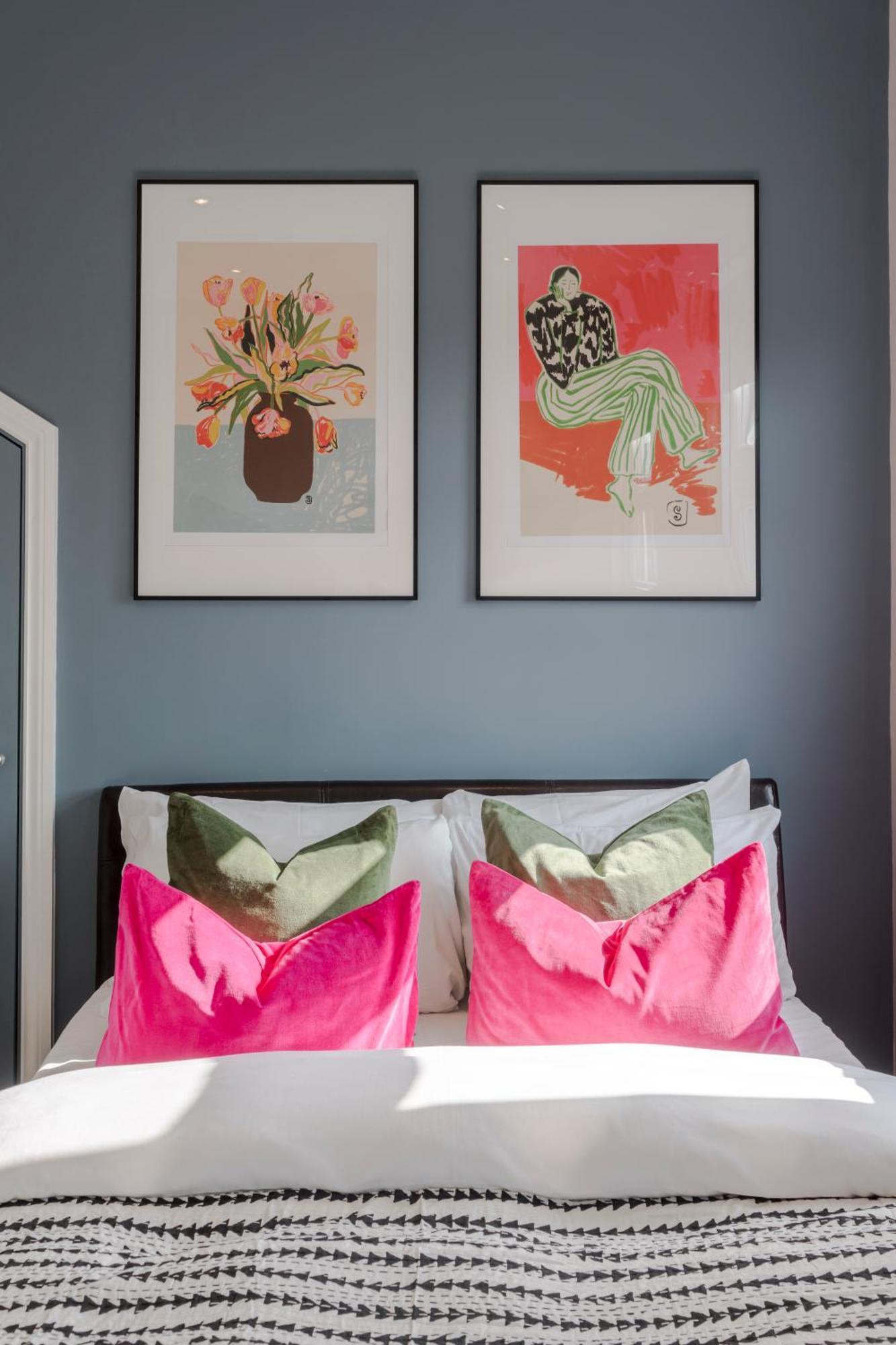 Stunning 3 Bed Duplex Apartment In The Heart Of West Hampstead London Bagian luar foto
